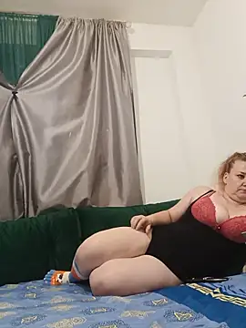 Snapshot of JuliaBestX chatting on 6, 6, 2026 JuliaBestX online show from 6, 6, 2026