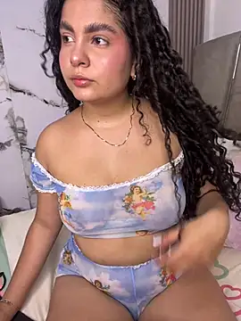 Yassy 11 online show from 10, 5, 2026
