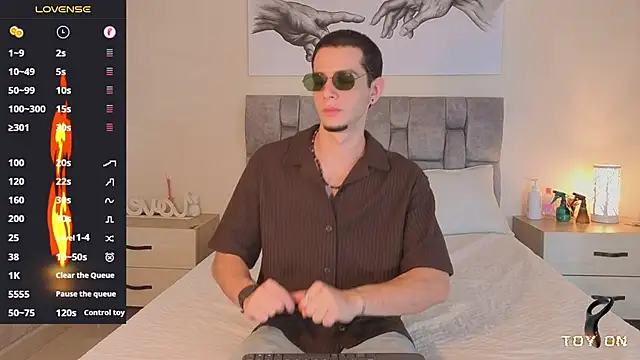 Snapshot of isaacblaze_ chatting on 8, 7, 2026 isaacblaze online show from 8, 7, 2026