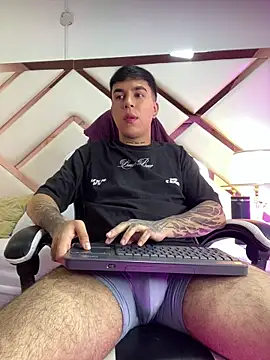 Maty valverde online show from 4, 6, 2026