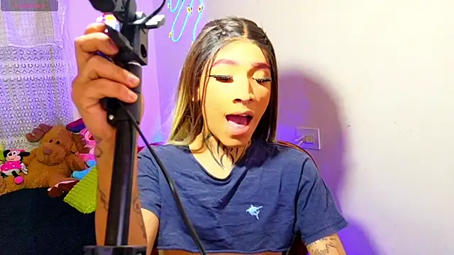 Snapshot of antonella_rangel chatting on 2, 7, 2026 antonella rangel online show from 2, 7, 2026