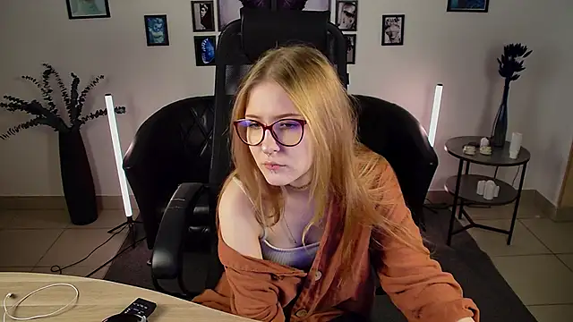 lanafitch online show from 14, 6, 2026