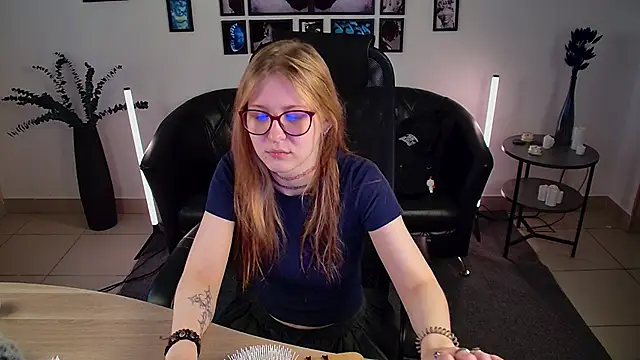 lanafitch online show from 20, 6, 2026