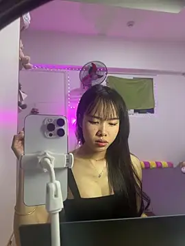 Lov3lily online show from 6, 6, 2026