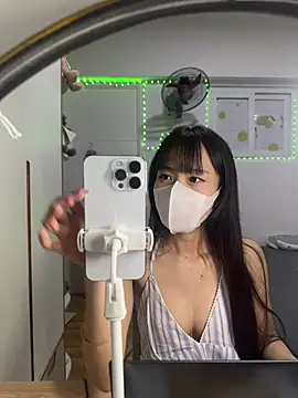 Lov3lily online show from 20, 6, 2026