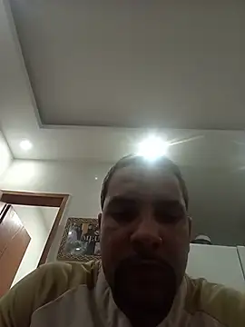 Tomaajek online show from 5, 7, 2026