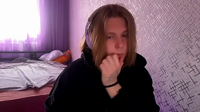 Snapshot of Hirtay chatting on 3, 6, 2026 Hirtay online show from 3, 6, 2026