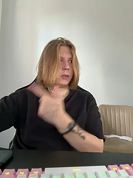 Snapshot of Hirtay chatting on 14, 6, 2026 Hirtay online show from 14, 6, 2026