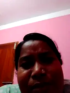 Snapshot of Mona_Vabi chatting on 26, 7, 2026 Mona Vabi online show from 26, 7, 2026