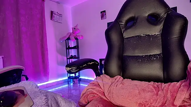 Snapshot of Barbie20_ chatting on 11, 6, 2026 Barbie20 online show from 11, 6, 2026
