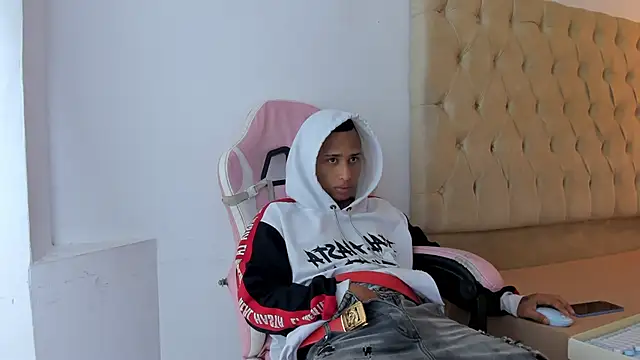 Supreme Badboy online show from 28, 6, 2026