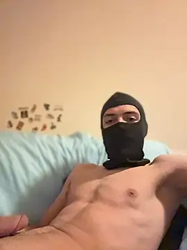 Snapshot of Z-man- chatting on 18, 5, 2026 Z-man- online show from 18, 5, 2026