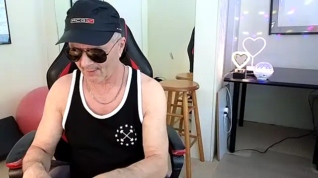 hotdadbod online show from 27, 1, 2025