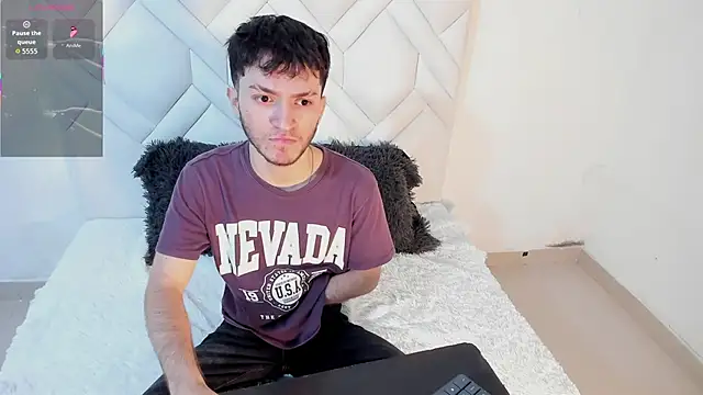 Snapshot of kavencastro chatting on 8, 6, 2026 kavencastro online show from 8, 6, 2026