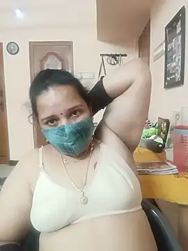 pirainilla online show from 4, 6, 2026