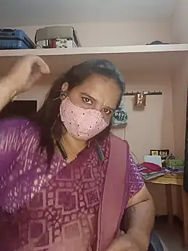 pirainilla online show from 28, 6, 2026