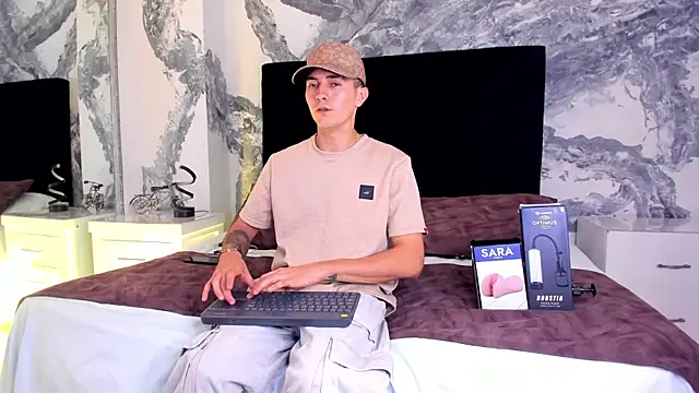 Snapshot of Diamondss_1 chatting on 16, 6, 2026 Diamondss 1 online show from 16, 6, 2026