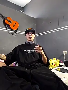 maxwell crazy1 online show from 15, 6, 2026