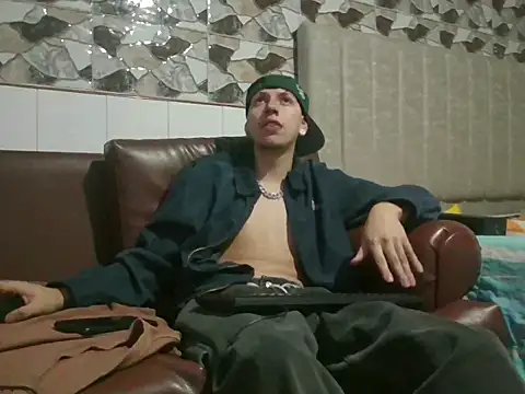 Snapshot of Noah_mod chatting on 8, 7, 2026 Noah mod online show from 8, 7, 2026