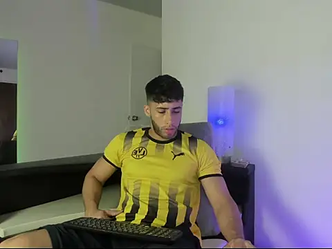Snapshot of gato_pascal chatting on 8, 6, 2026 gato pascal online show from 8, 6, 2026