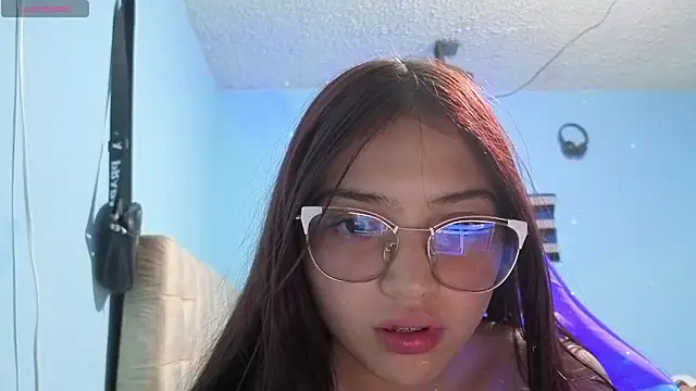 nina hot59 online show from 18, 5, 2026