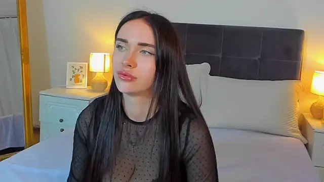 KellyWhites online show from 7, 7, 2026