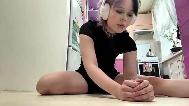 CuteLilit online show from 17, 5, 2026