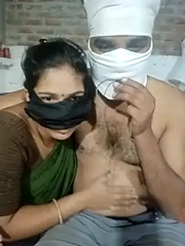 Hindicouple1 online show from 25, 6, 2026