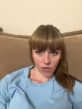 Snapshot of Kamilochka29511 chatting on 2, 7, 2026 Kamilochka29511 online show from 2, 7, 2026