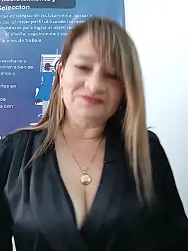 Snapshot of KAREN--03 chatting on 26, 5, 2026 KAREN--03 online show from 26, 5, 2026