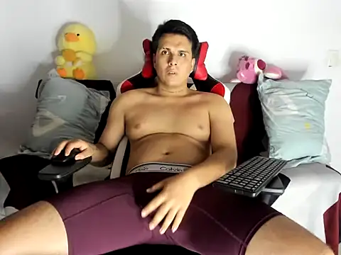 Snapshot of alexerdiego chatting on 12, 6, 2026 alexerdiego online show from 12, 6, 2026