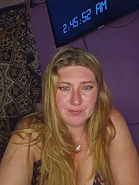 Snapshot of TasteMeVixen69 chatting on 28, 6, 2026 TasteMeVixen69 online show from 28, 6, 2026