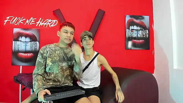 KING LOVERS1 online show from 19, 5, 2026