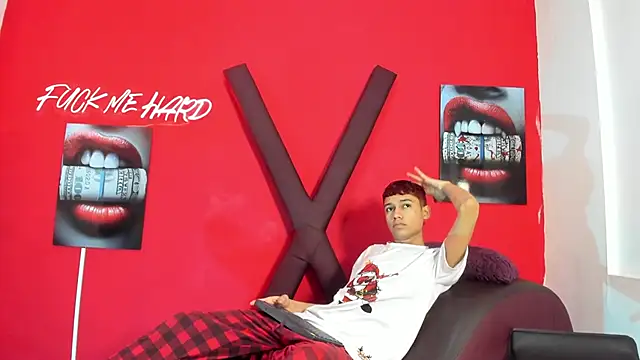 KING LOVERS1 online show from 21, 5, 2026