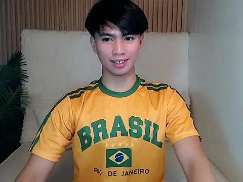horny jamesxx online show from 25, 5, 2026