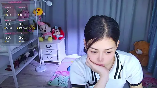 QinQin-888 online show from 21, 5, 2026