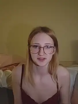 LauraundSteve  online show from 17, 5, 2026