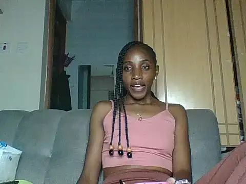 Snapshot of Velvet_peach chatting on 25, 5, 2026 Velvet peach online show from 25, 5, 2026