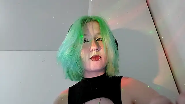 HunXena online show from 17, 5, 2026