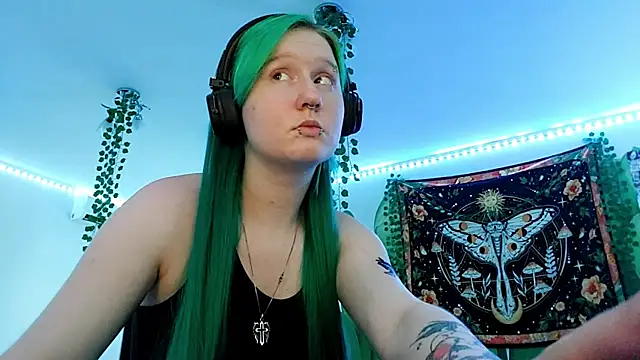 Snapshot of HunXena chatting on 10, 6, 2026 HunXena online show from 10, 6, 2026