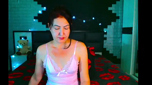 Snapshot of Ada_Vera chatting on 17, 7, 2026 Ada Vera online show from 17, 7, 2026