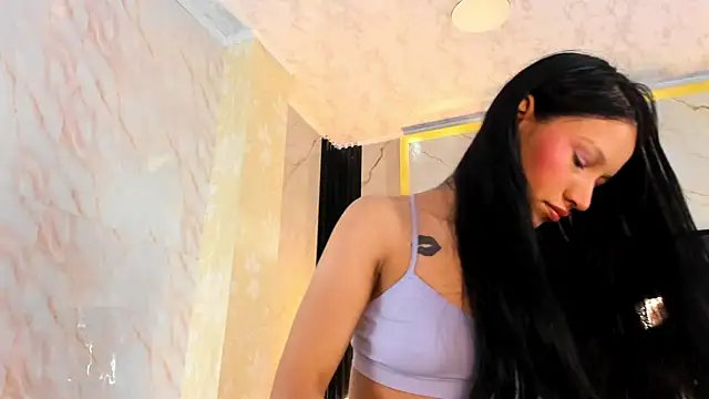 Snapshot of SophiieCalloway1 chatting on 21, 5, 2026 SophiieCalloway1 online show from 21, 5, 2026