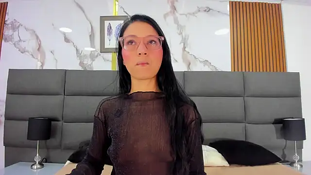 Snapshot of SophiieCalloway1 chatting on 3, 6, 2026 SophiieCalloway1 online show from 3, 6, 2026