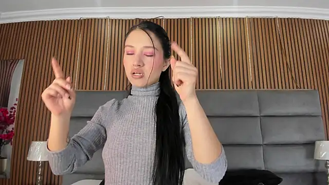 SophiieCalloway1 online show from 9, 7, 2026
