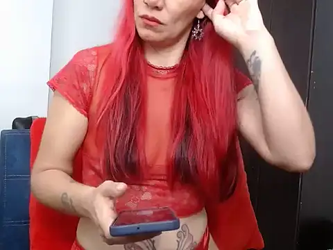 red milf  online show from 27, 5, 2026