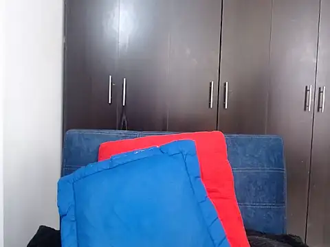 red milf  online show from 5, 6, 2026