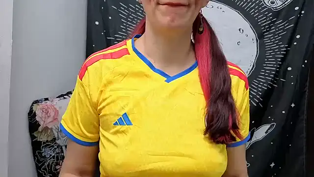 red milf  online show from 24, 6, 2026