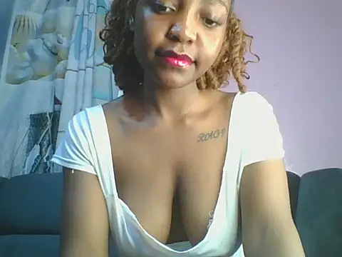 Snapshot of Africana_sexy chatting on 25, 6, 2026 Africana sexy online show from 25, 6, 2026