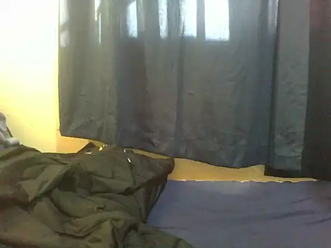 Snapshot of naughty-slender chatting on 10, 6, 2026 naughty-slender online show from 10, 6, 2026