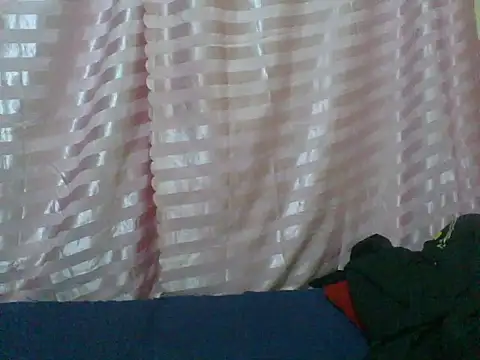 Snapshot of naughty-slender chatting on 23, 6, 2026 naughty-slender online show from 23, 6, 2026